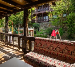 6-местный 2-комнатный "Семейный" номер с балконом в Манэ