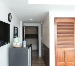Номер Standard с частичным видом на море в The Beach Front Resort Pattaya  - SHA Plus