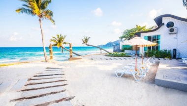 Одноместный номер Deluxe с балконом двуспальная кровать в The samui beach resort