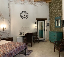 Комната в замке с одной кроватью в Валерия