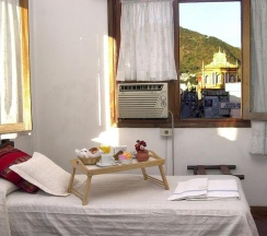 Двухместный номер Economy 2 отдельные кровати в Hotel Regidor