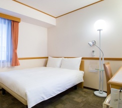Номер Standard в Toyoko Inn Okinawa Naha Omoromachi Ekimae