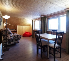 Номер 4-х местный с нишами в GreenCamping