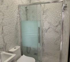 Трёхместный номер Comfort с красивым видом из окна в А.Л.А.С.