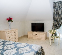 Люкс "Comfort" с видом на БАССЕЙН 2-комнатный в Villaggio