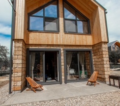 Коттедж стандарт с 2 двуспальными кроватями в Любовь и Горы