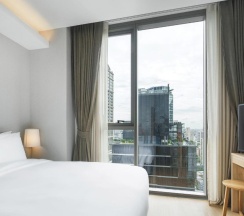 Апартаменты Superior с 2 комнатами в Oakwood Suites Bangkok