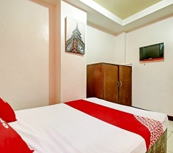 Двухместный семейный номер Standard в OYO 894 Cosmo Hotel P Campa Manila
