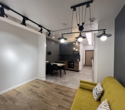 Апартаменты люкс в Sky inn color