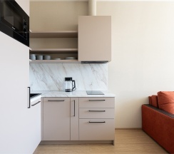 Двухкомнатный DeLuxe с одной спальней (6 этаж) в Real Apartments Sochi