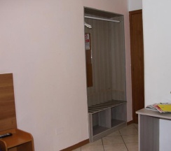 Двухместный номер Economy двуспальная кровать в Hotel Adelchi