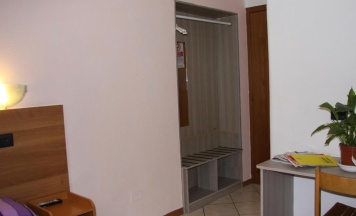 Двухместный семейный номер Standard 2 отдельные кровати в Hotel Adelchi