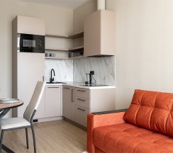 Двухкомнатный DeLuxe с одной спальней (6 этаж) в Real Apartments Sochi