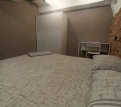 Четырёхместные апартаменты Standard в Квартира Двухуровневая Khadi_Home недалеко от ЖД и автовокзала