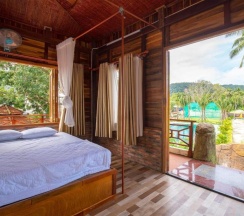 Номер Deluxe в Serene Resort Phu Quoc