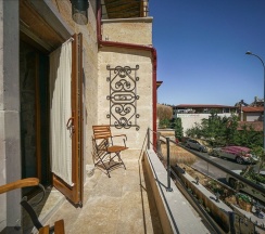 Номер Deluxe с балконом в Aysel Inn House