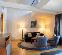 Двухместный полулюкс двуспальная кровать в Hilton Cologne