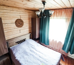 Дом улучшенный в Малиновый остров