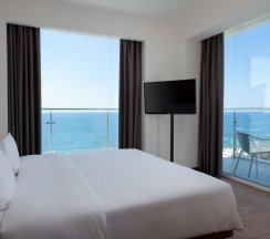 Люкс с видом на море в Radisson Collection Paradise Resort & SPA Sochi