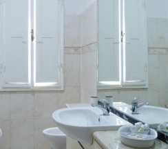 Студия в Leone X Guest House