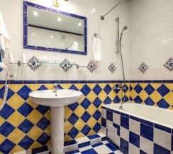 Люкс 3-х комнатный в Рест-Мацеста