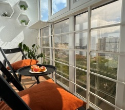 Апартаменты с панорамным видом на 13 этаже в Призма