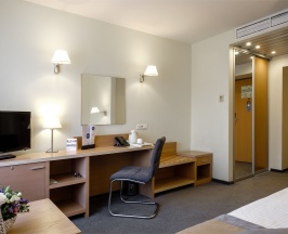 Стандарт с односпальной кроватью в Гранд Авеню by Usta Hotels