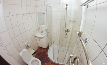 Эконом в Династия
