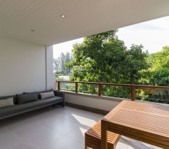Апартаменты Superior с 3 комнатами с красивым видом из окна в Pearl of Naithon by Alexanders