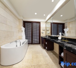 Люкс Deluxe в Country Garden Silver Beach Hotel