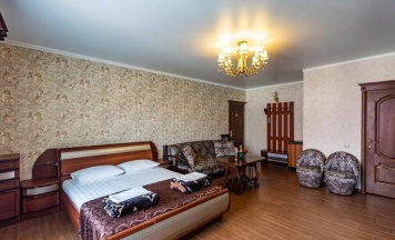 Люкс семейный в Акрополь