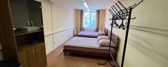 Четырехместный номер с двумя двуспальными кроватями в Неделина