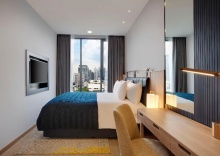 Номер Standard с 2 комнатами с балконом двуспальная кровать в Staybridge Suites Bangkok Thonglor, an IHG Hotel