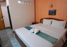 Двухместный номер Deluxe двуспальная кровать в Thepparat Lodge Krabi