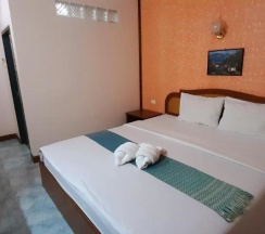 Двухместный номер Deluxe двуспальная кровать в Thepparat Lodge Krabi