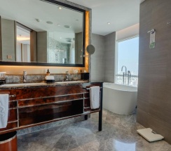 Люкс Executive Corner в Centara Grand & Bangkok Convention Centre at CentralWorld