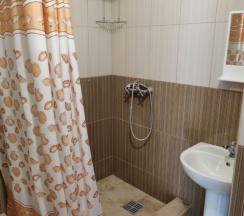 Трёхместный номер Standard с балконом в Гостевой дом