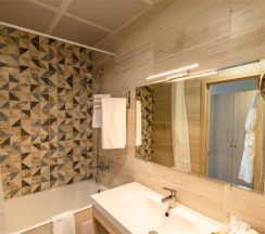 Стандарт с двуспальной кроватью в Авитель