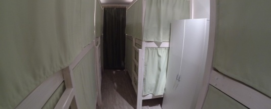 Место в общем 8-ми местном номере в Run hostel