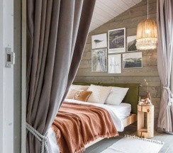 Дом Кедр с баней и купелью в Timeless