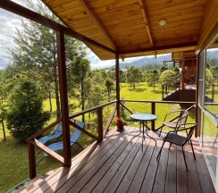 Номер стандарт с 1 двуспальной кроватью в Радость