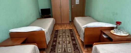 Место в четырехместном номере Эконом в Аэропорт