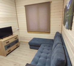 Двухместный коттедж с видом на озеро двуспальная кровать в Гостевой дом 