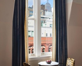 Двухместные Chelsea лофт двуспальная кровать в The Hotel Chelsea