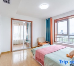 Тент с 3 комнатами с видом на море в Rizhao Shuohai Seaview Homestay (Wanpingkou Branch)