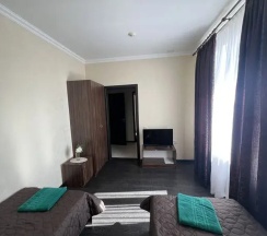 Семейный номер Standard с 2 комнатами в Бархат