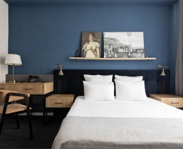 Стандартный номер с видом на город и большой двуспальной кроватью в Королева Луиза