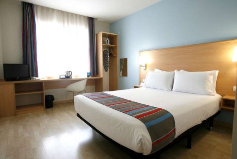 Мадрид: Отель Travelodge Madrid Torrelaguna