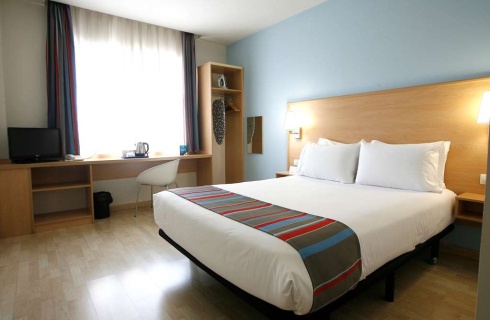 Испания, Мадрид: Отель Travelodge Madrid Torrelaguna