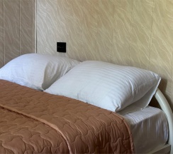 Стандартный двухместный номер с 1-й двуспальной кроватью в Come Inn